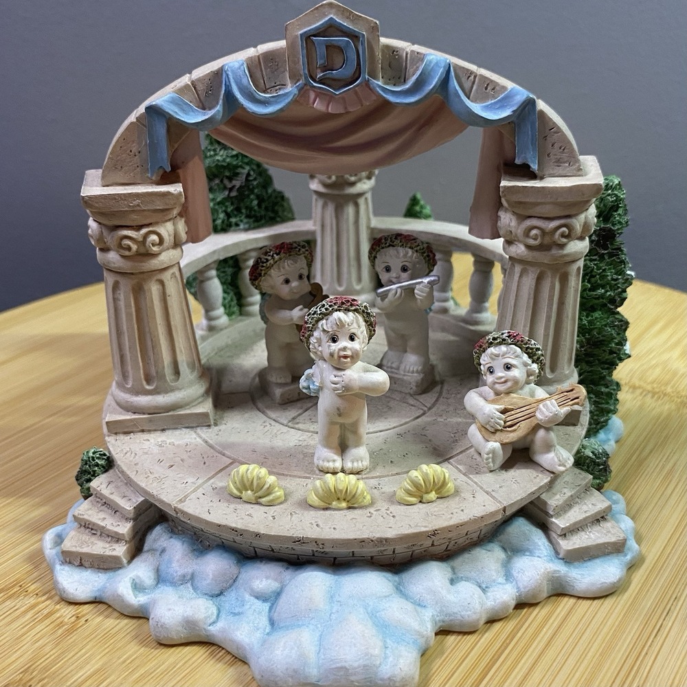 Dreamsicles Heavenly Villages "Cherub Concerto" Figurine 4.5" High A/0626 1996